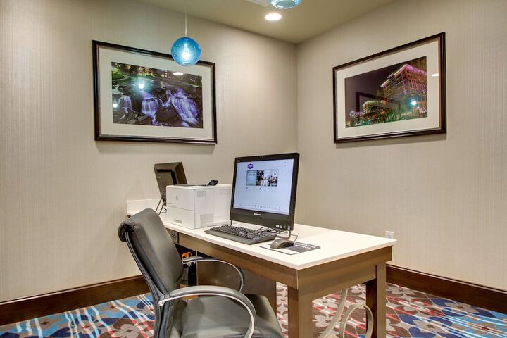 Business Center 69 of 69