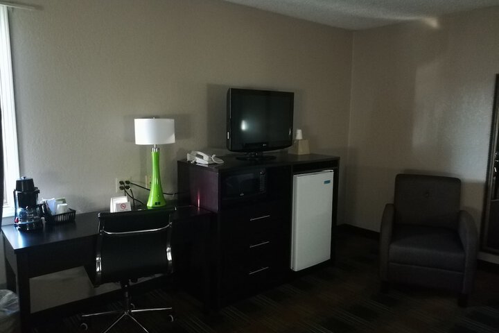 Super 8 by Wyndham Keokuk