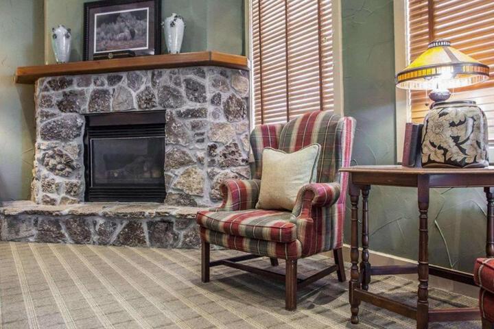 Comfort Inn & Suites Macon