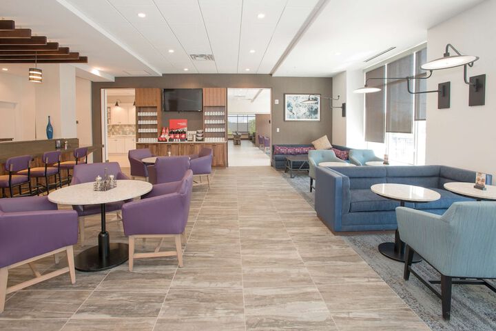 Hyatt Place Cincinnati / Sharonville Convention Center