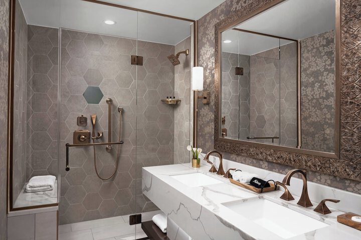 The Lytle Park Hotel Autograph Collection