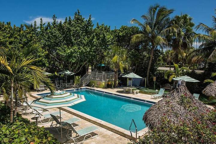 Pool 5 of 60