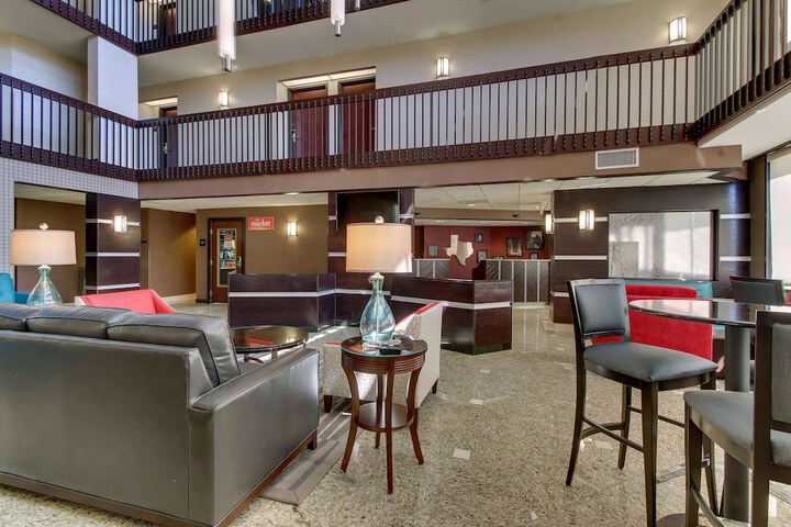 Heritage Inn Suites Houston / Sugar Land Trademark by Wyndham
