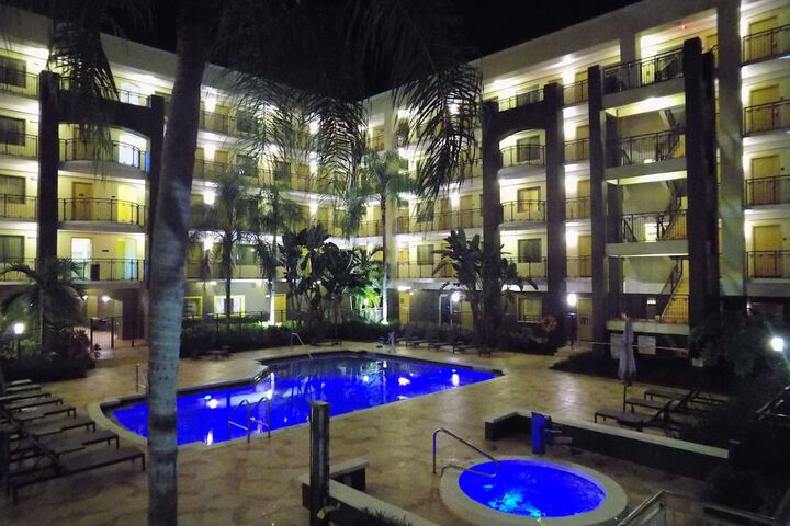 Best Western Plus Deerfield Beach Hotel & Suites
