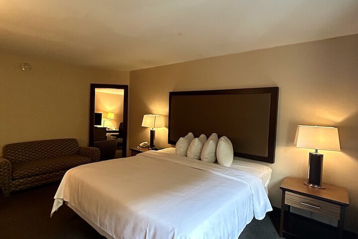 Room 73 of 101