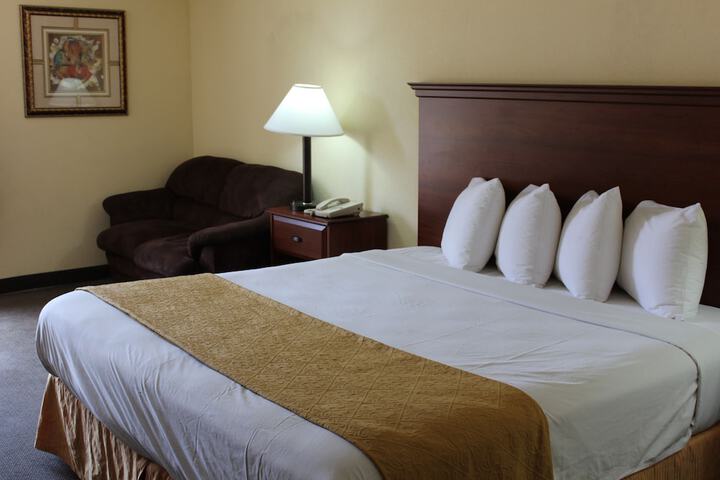 Room 18 of 35