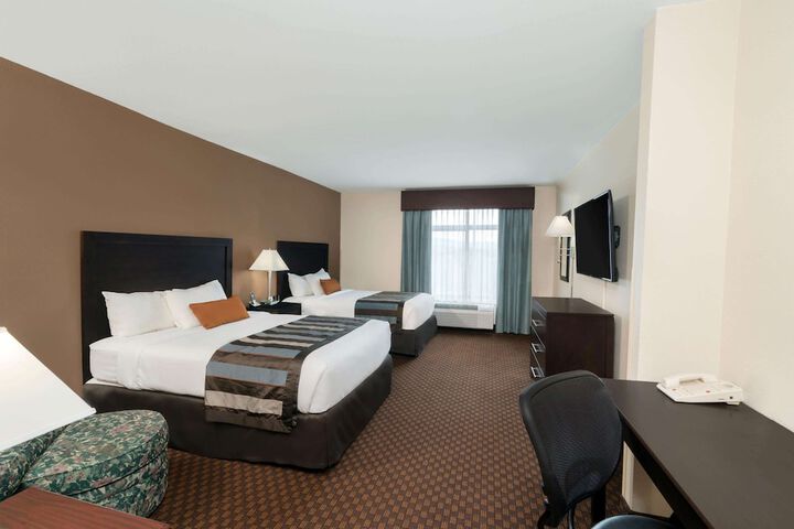 Wingate by Wyndham Lexington