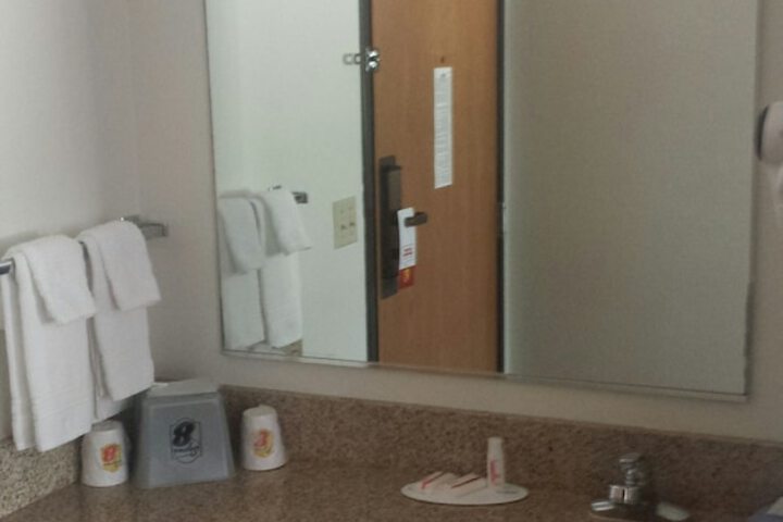 Room 51 of 58