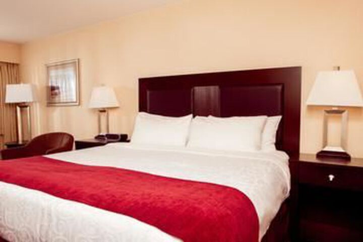 BEST WESTERN PLUS Coquitlam Inn Convention Centre