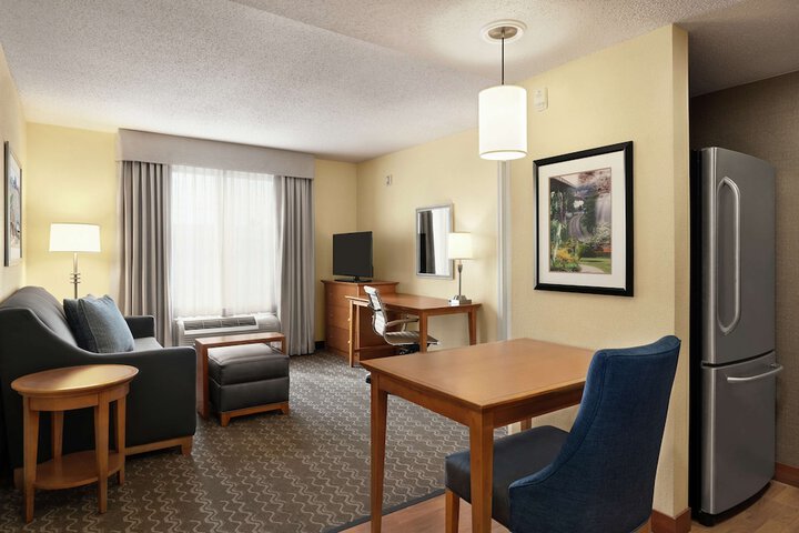 Room 16 of 30