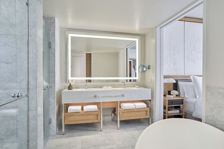 Four Seasons Hotel New Orleans