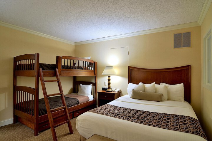 Room 69 of 80