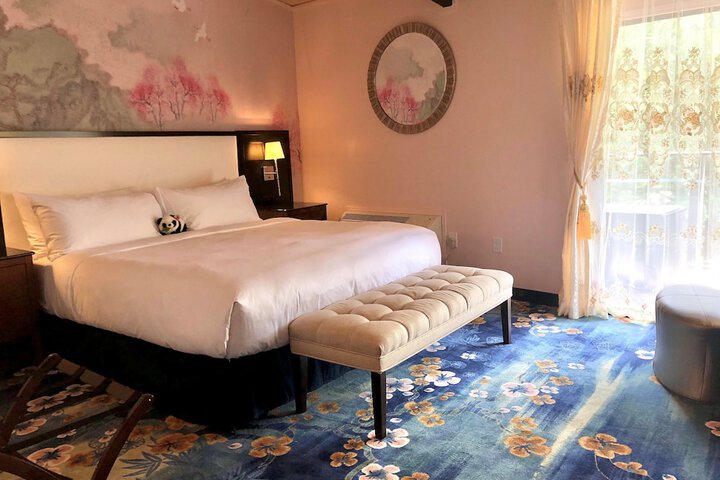 Room 16 of 74
