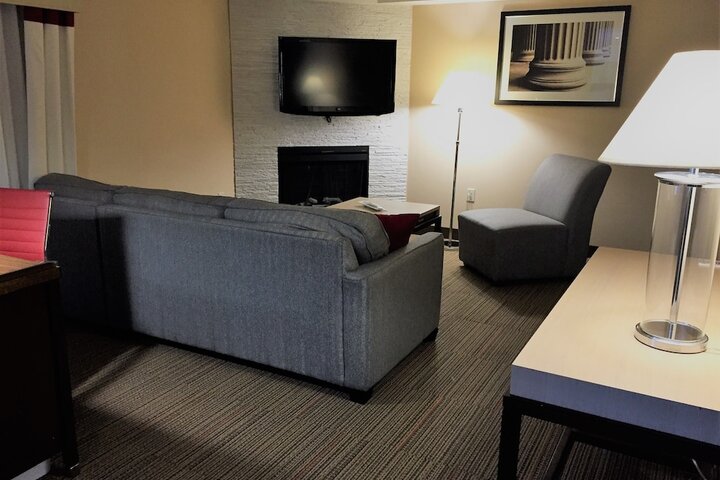 Room 30 of 59