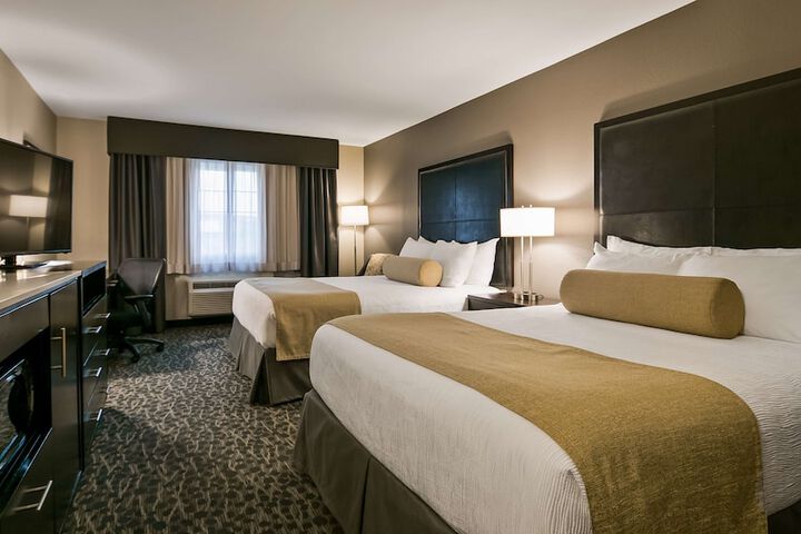 Room 7 of 22