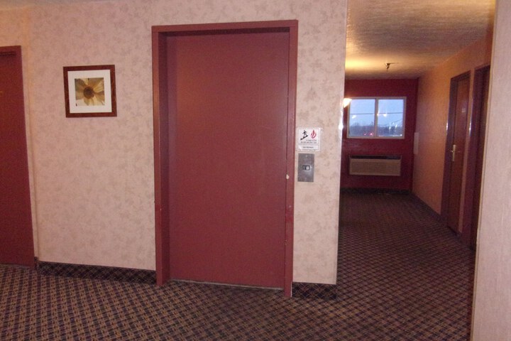 Econo Lodge Kent - Akron West
