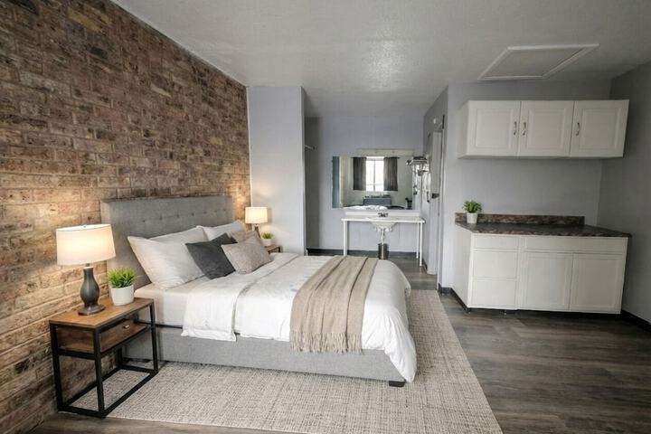 Columbus Kansas Mico Suites
