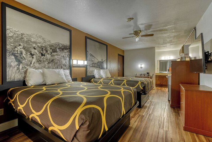 Super 8 by Wyndham Alamosa