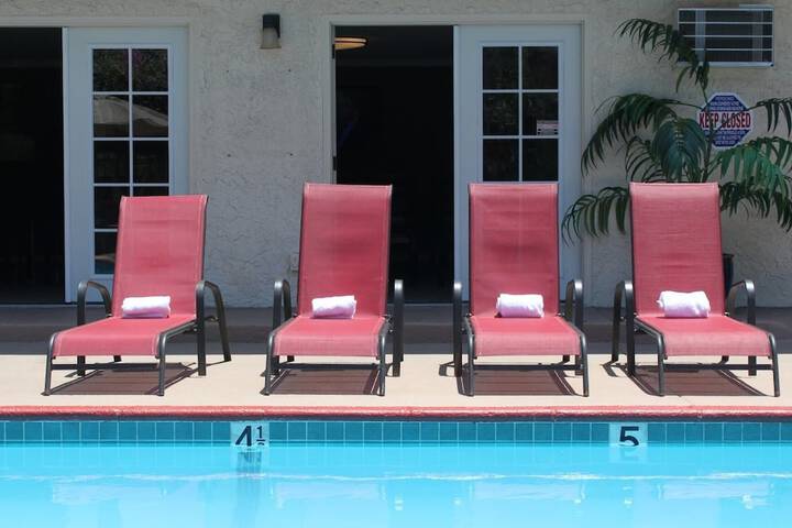 Pool 4 of 40