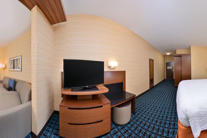 Room 28 of 41
