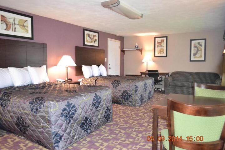 Mount Holyoke Inn