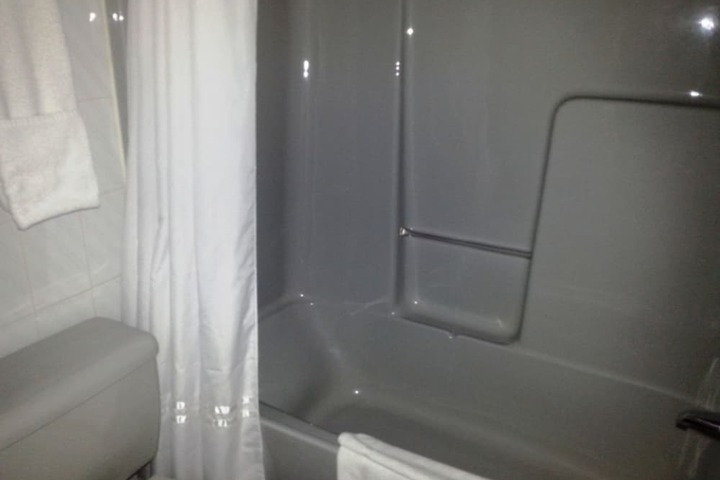Room 34 of 39