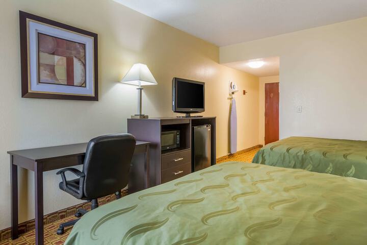 Room 26 of 40