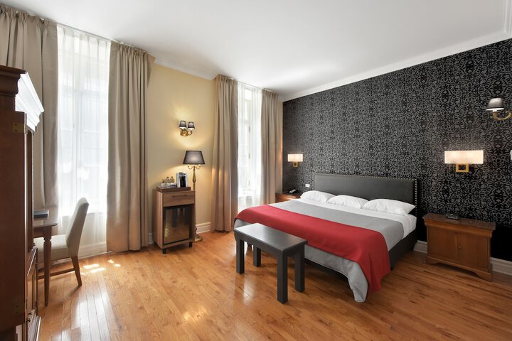 Room 12 of 47