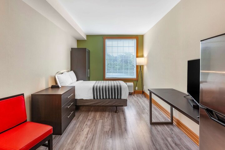 Room 36 of 51