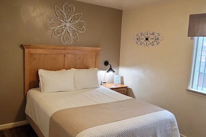Room 55 of 70