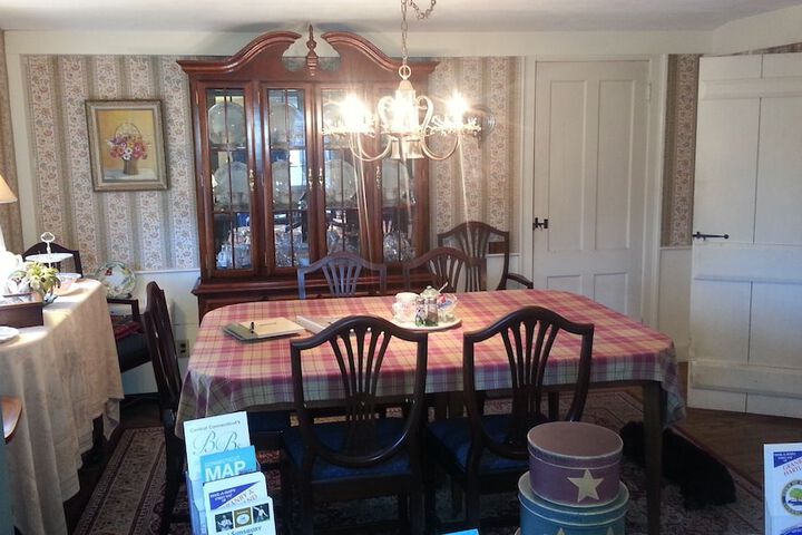 Truman Gillet House Bed & Breakfast