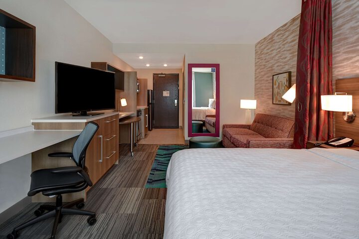 Room 36 of 49