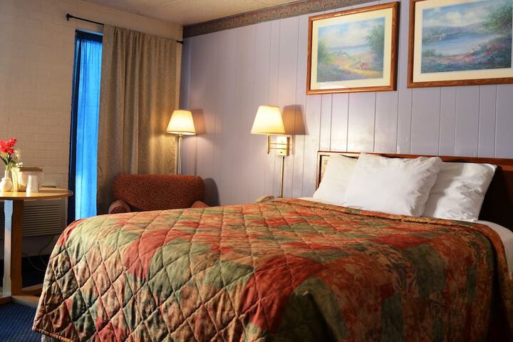 Room 19 of 27