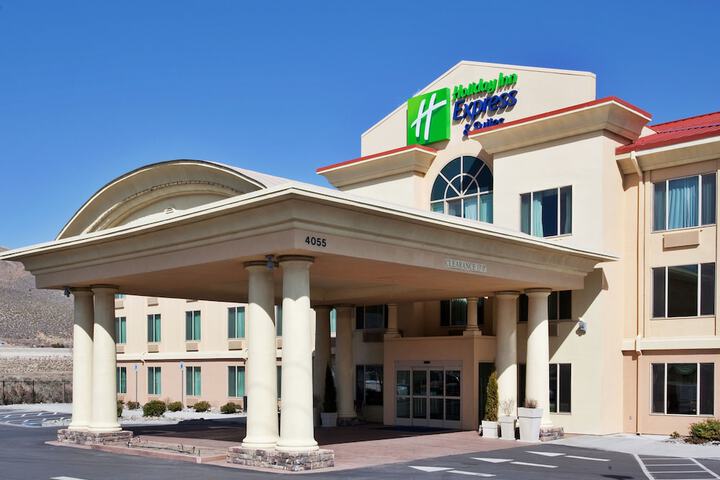 Holiday Inn Express & Suites Carson City by IHG
