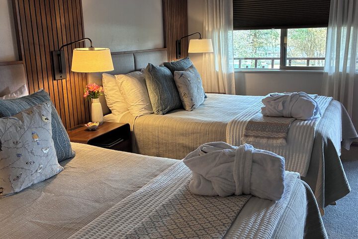 Discovery Inn
