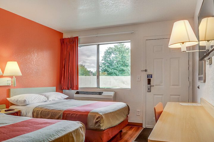 Room 20 of 31