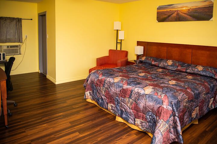 Room 29 of 90