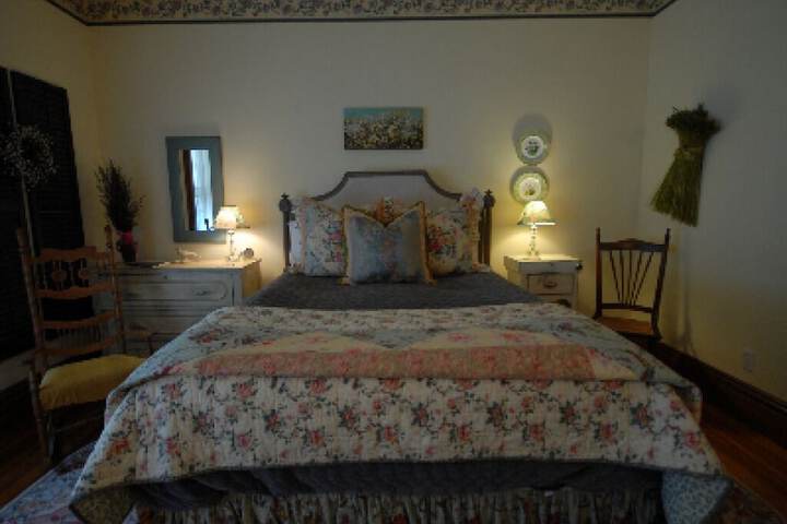 Room 30 of 35