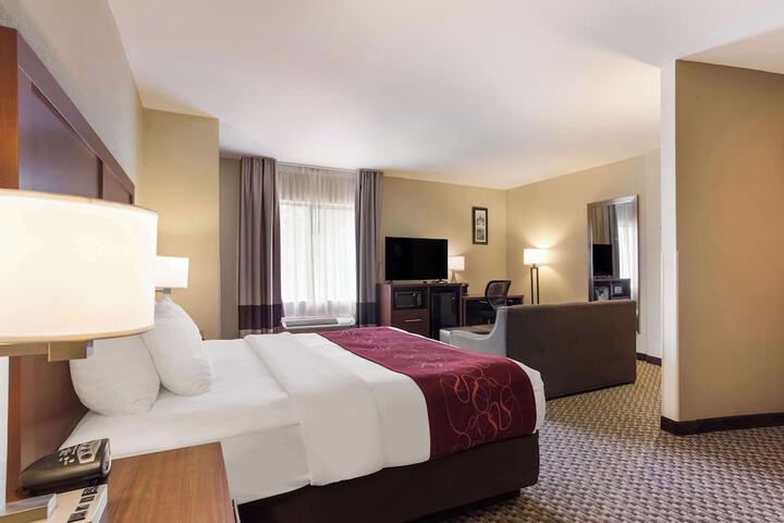 Room 21 of 27