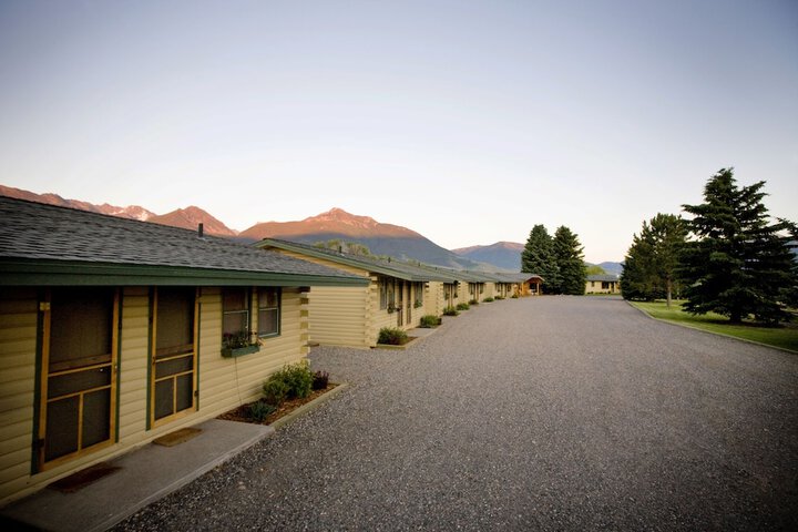 Yellowstone Valley Lodge an Ascend Collection Hotel