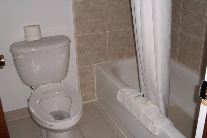Room 20 of 29