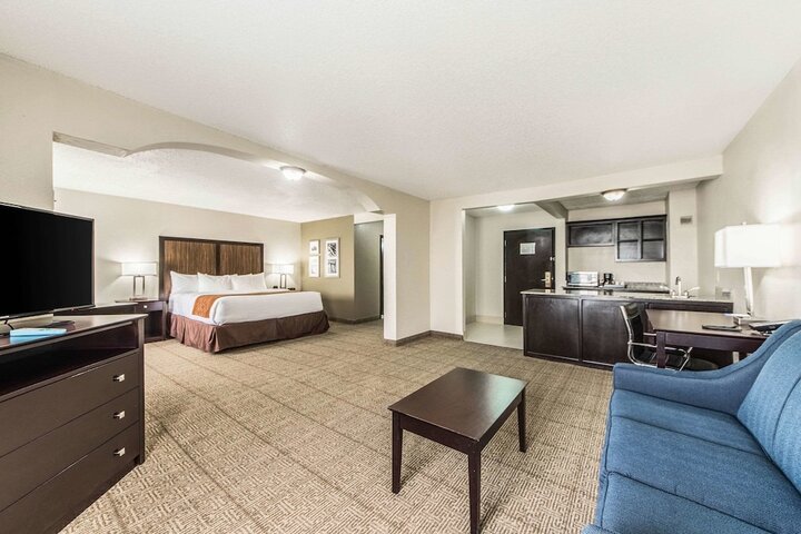 Room 20 of 36