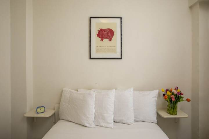 Room 106 of 120