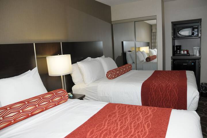 Room 14 of 40