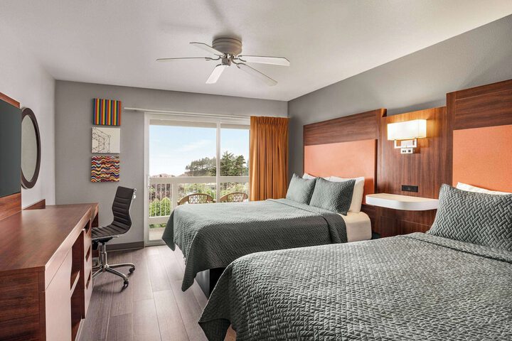 Travelodge by Wyndham Depoe Bay