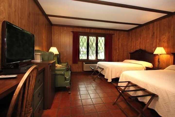 Room 15 of 47