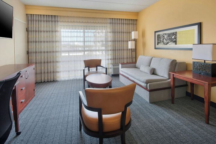 Courtyard by Marriott Mt. Laurel