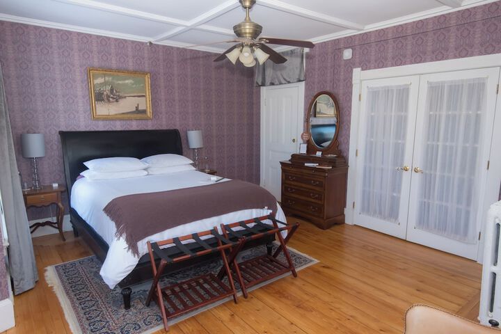 LimeRock Inn