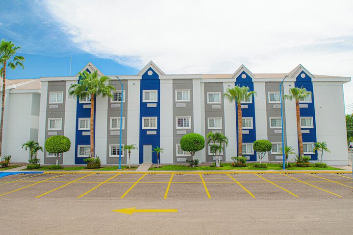 Hotel 3 of 89