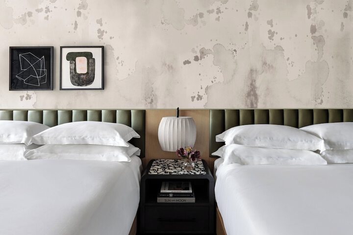 Room 41 of 80